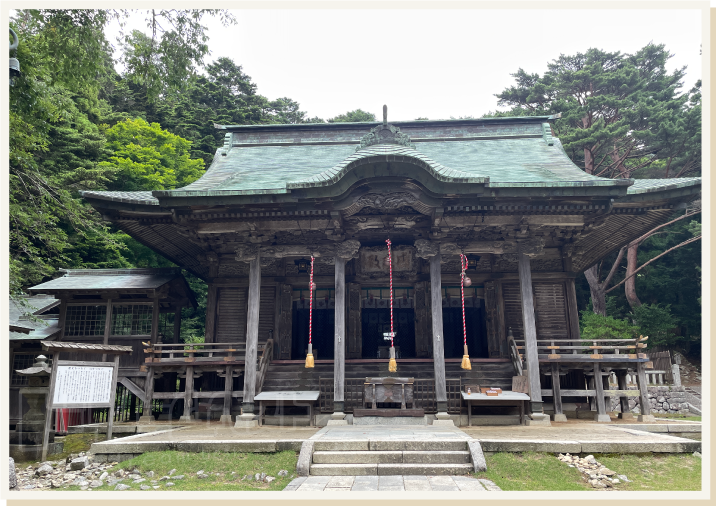 黄金山神社の拝殿へ参拝その3